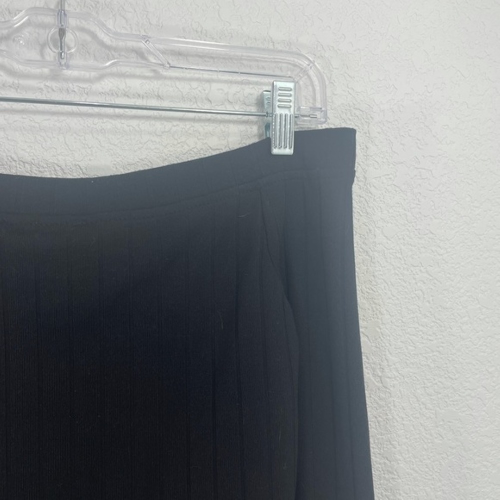 Bridge Ribbed Button Thong Bodysuit - Picture 4 of 5